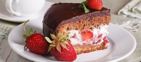 Strawberry cake